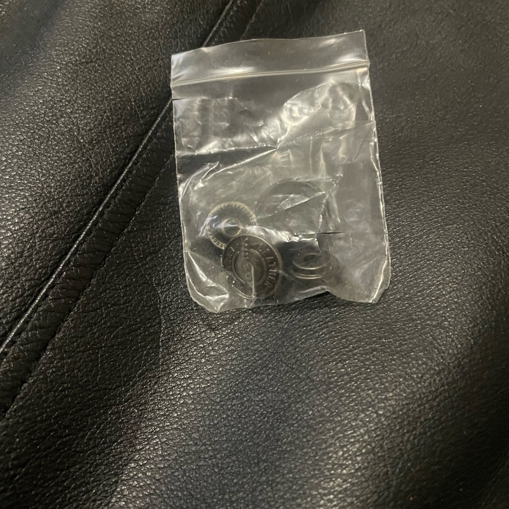 Wilsons Thinsulate Black Leather Bomber Jacket Sz L - Picture 9 of 13